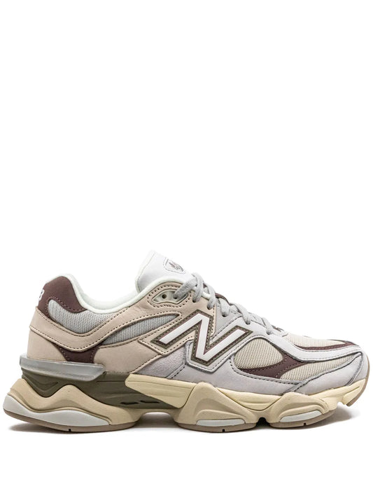 9060 "Grey Matter/Timberwolf" Tenisice